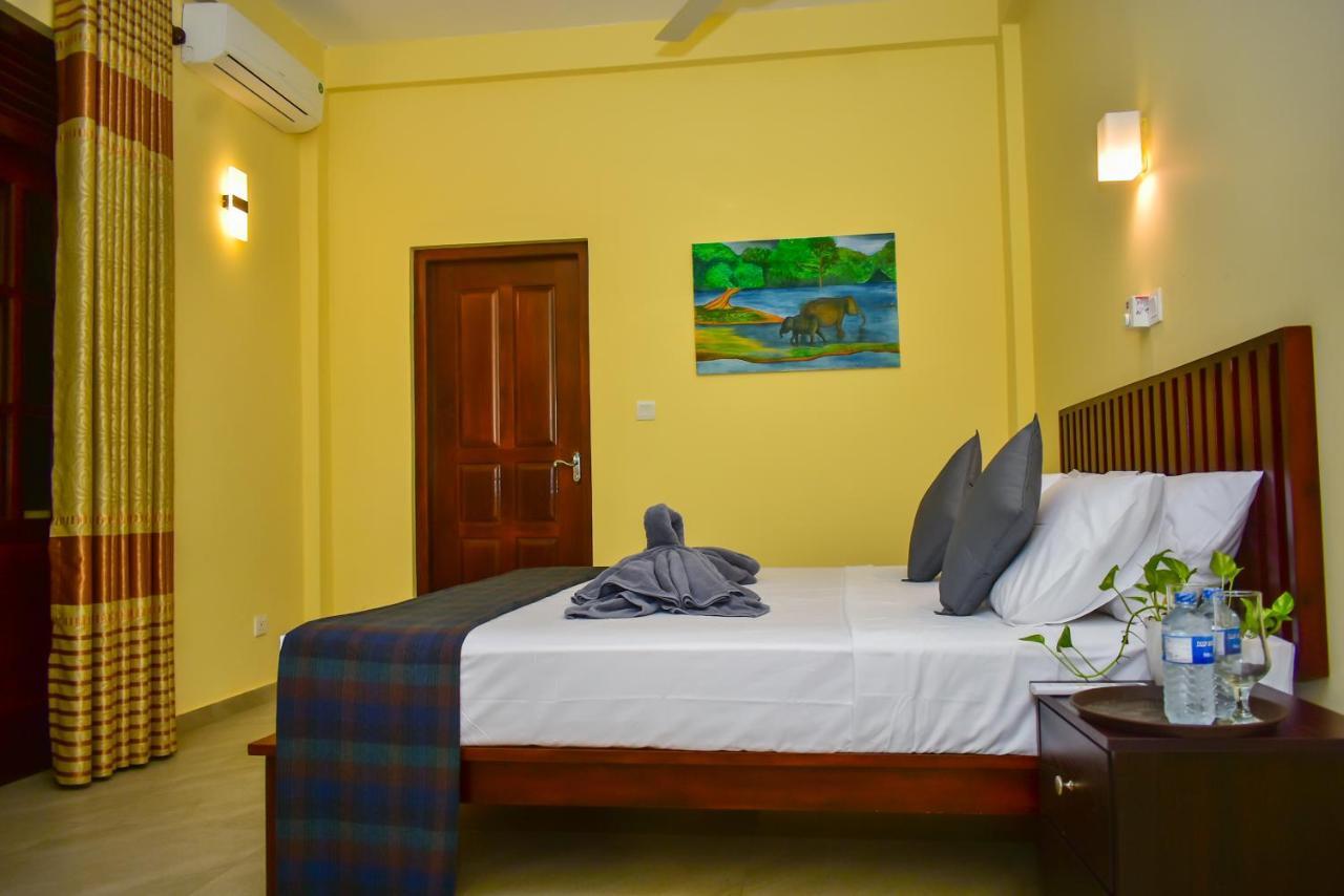 Onera Villa Hikkaduwa Bagian luar foto