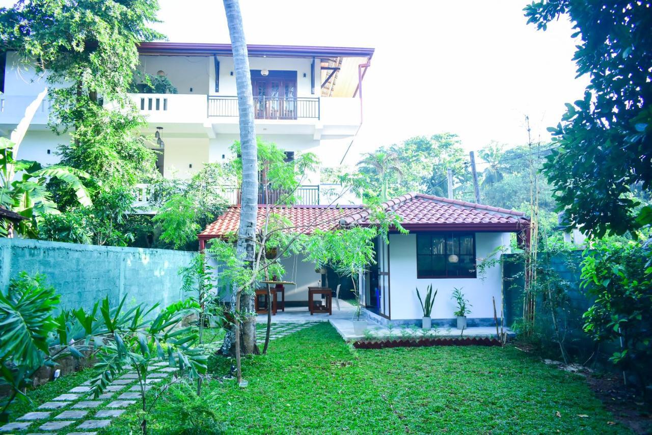 Onera Villa Hikkaduwa Bagian luar foto