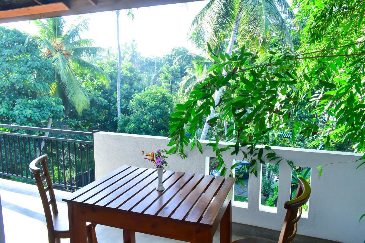 Onera Villa Hikkaduwa Bagian luar foto