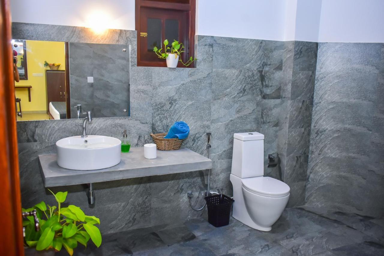 Onera Villa Hikkaduwa Bagian luar foto